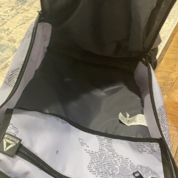 Reebok back pack - Picture 3 of 3